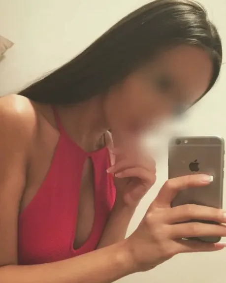 Aina, 29 años